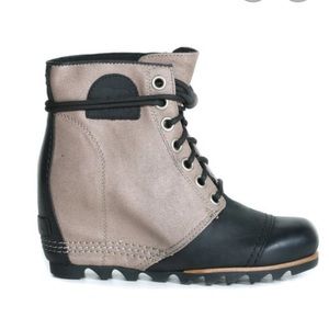Sorel 1964 Wedge Booties
